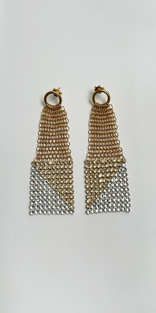 Laura B Jeanne Diagonal Chain Earrings