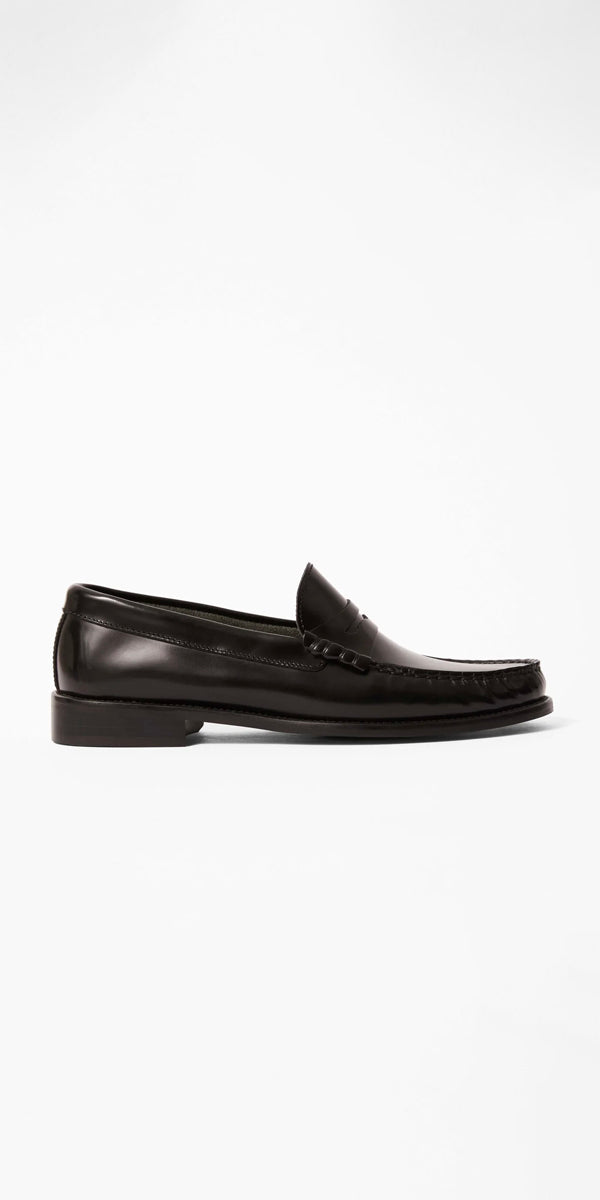 Millwoods Penny Loafer in Black